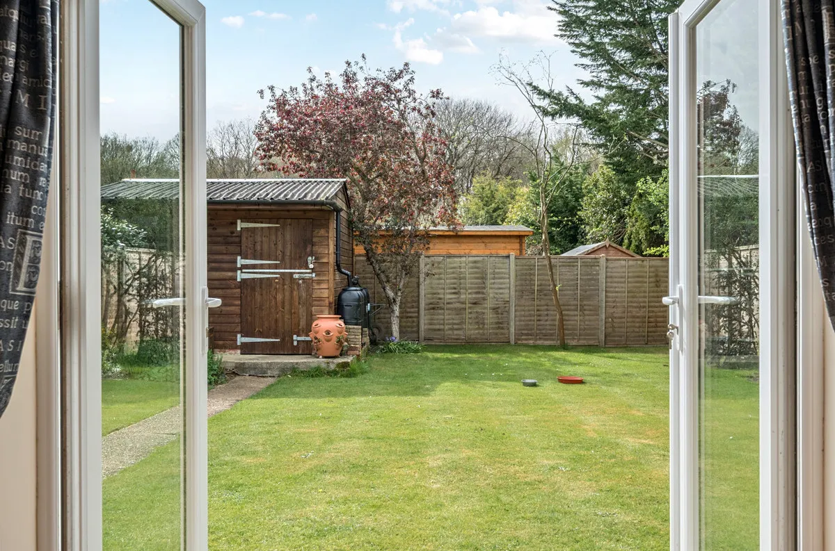 Billingshurst, RH14 9TD, photo 12