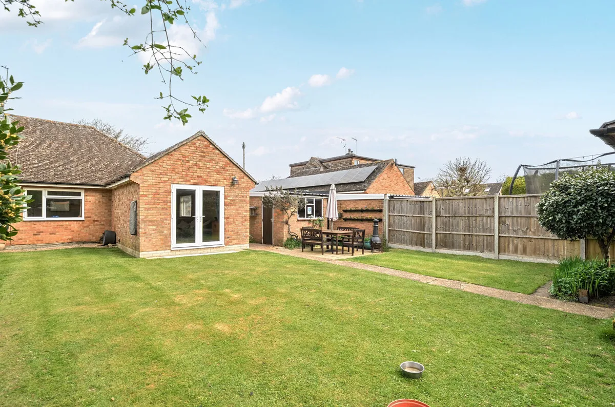 2 bed house for sale — Billingshurst, RH14 9TD