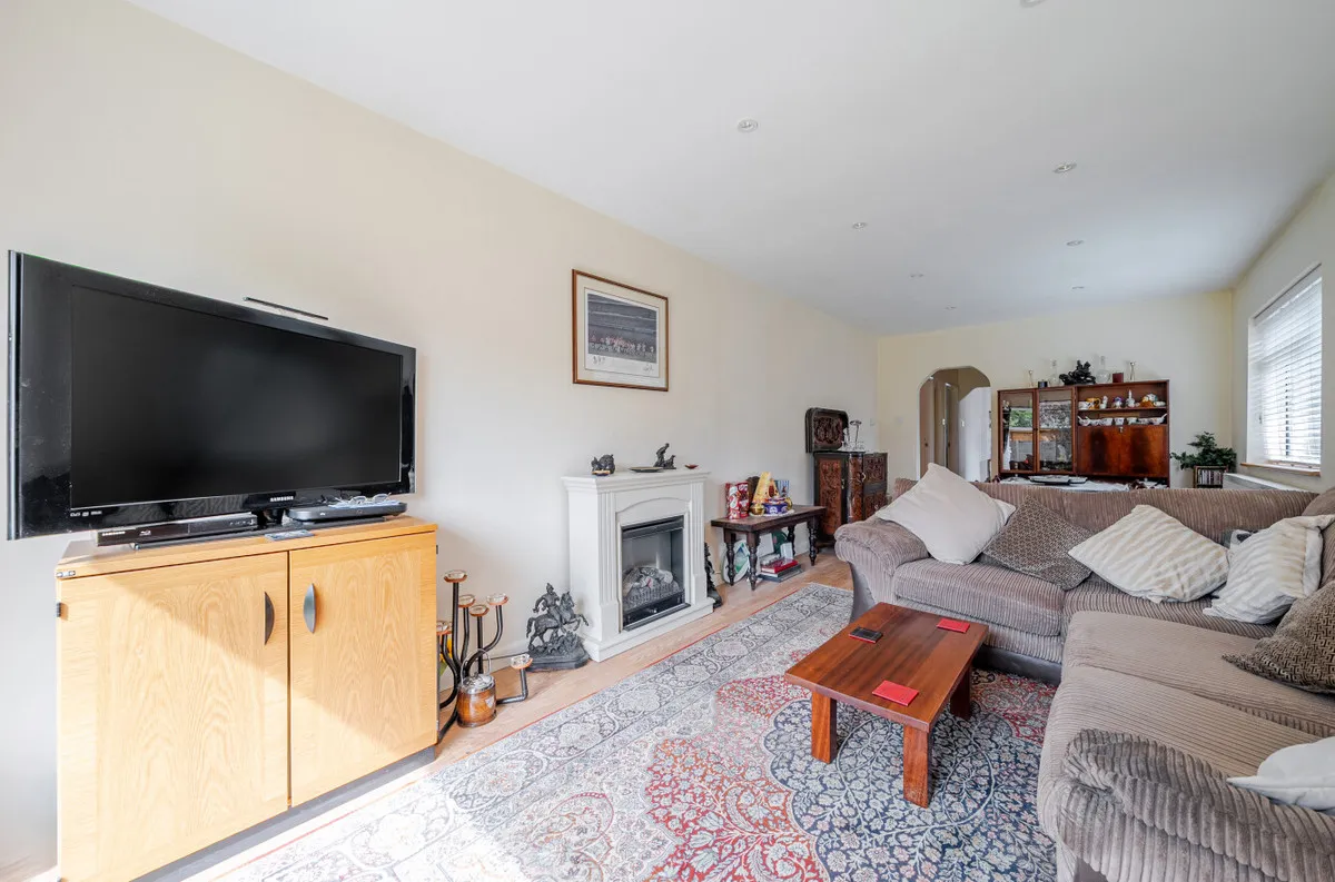 Billingshurst, RH14 9TD, photo 3