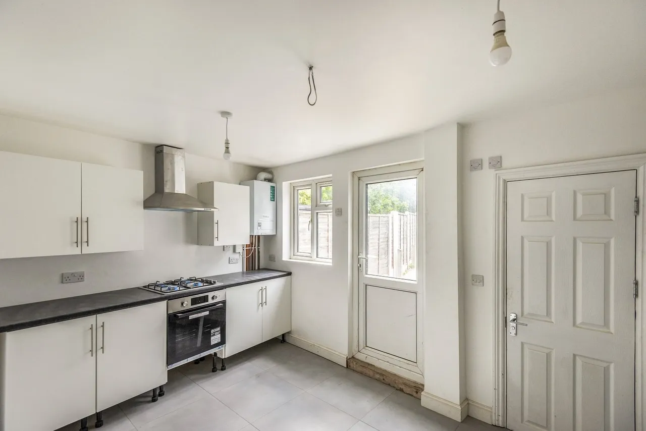 Frederick Place, London, SE18, photo 3