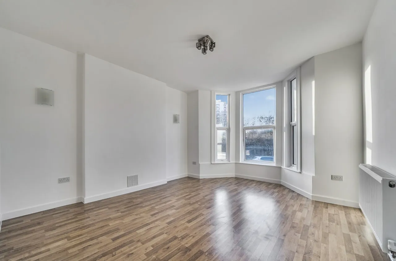 Flat 2, 1 Clifford Road, London, London, SE25 5JJ, photo 8
