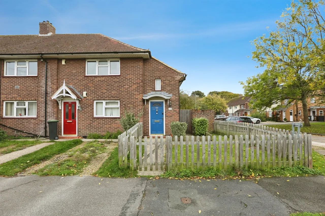 2 bed flat for sale — St. Nicholas Avenue, Gosport