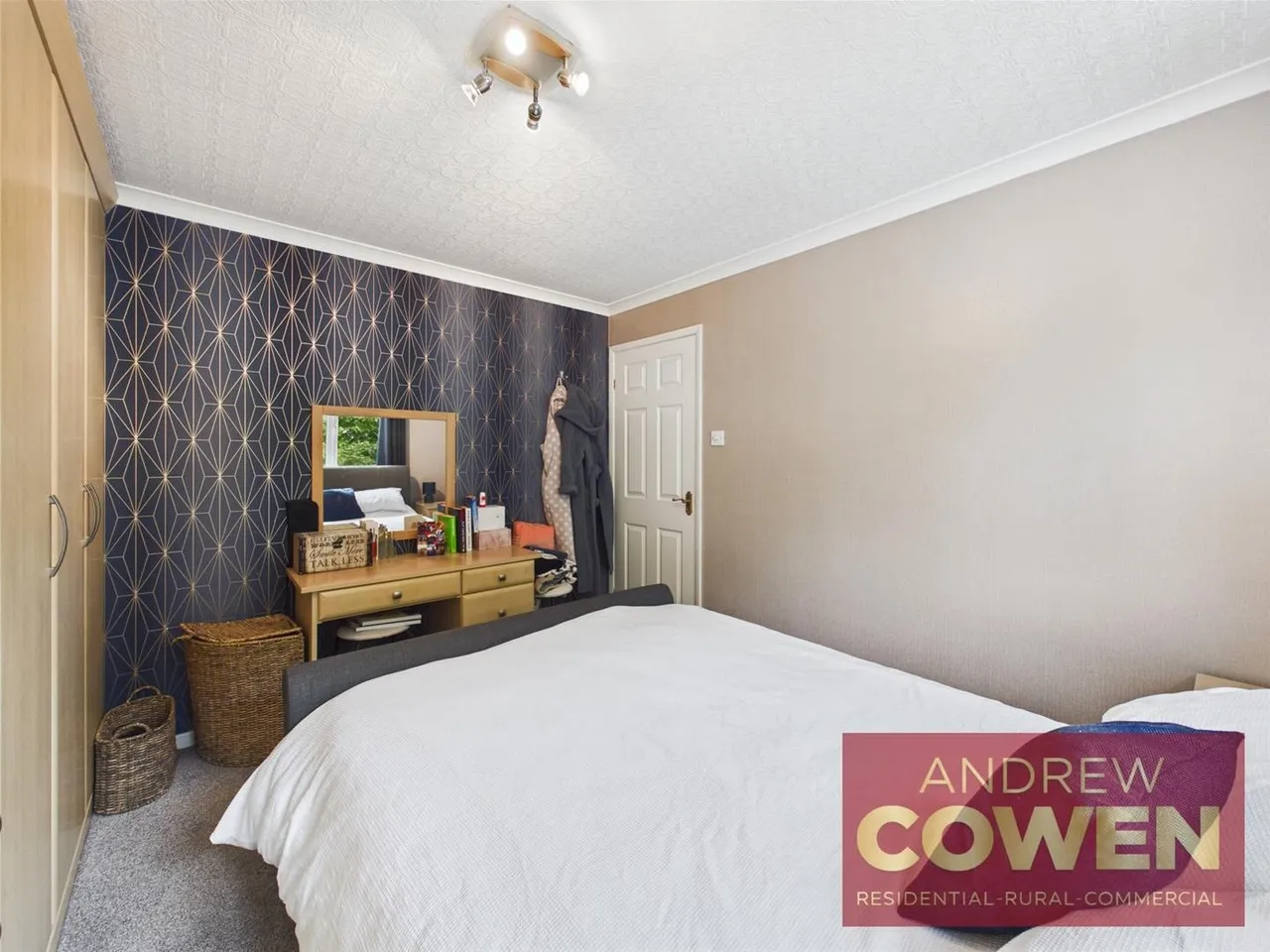 Pinewood Drive, Scarborough, YO12, photo 16