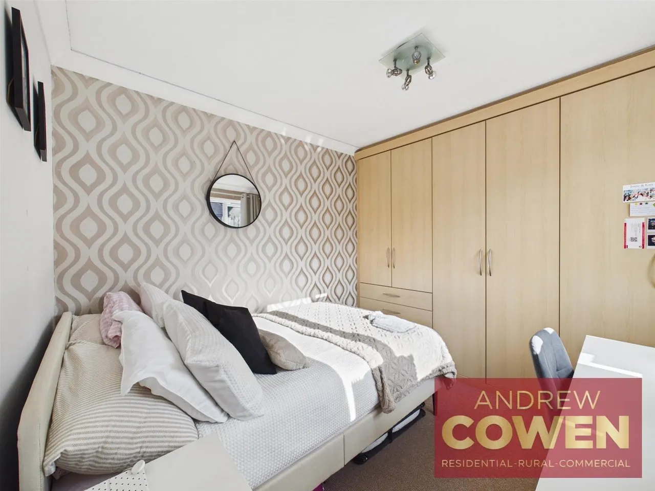 Pinewood Drive, Scarborough, YO12, photo 12