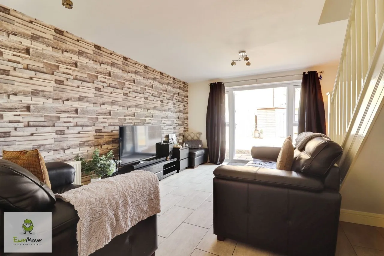 Station Court, Cannock, WS11, photo 5