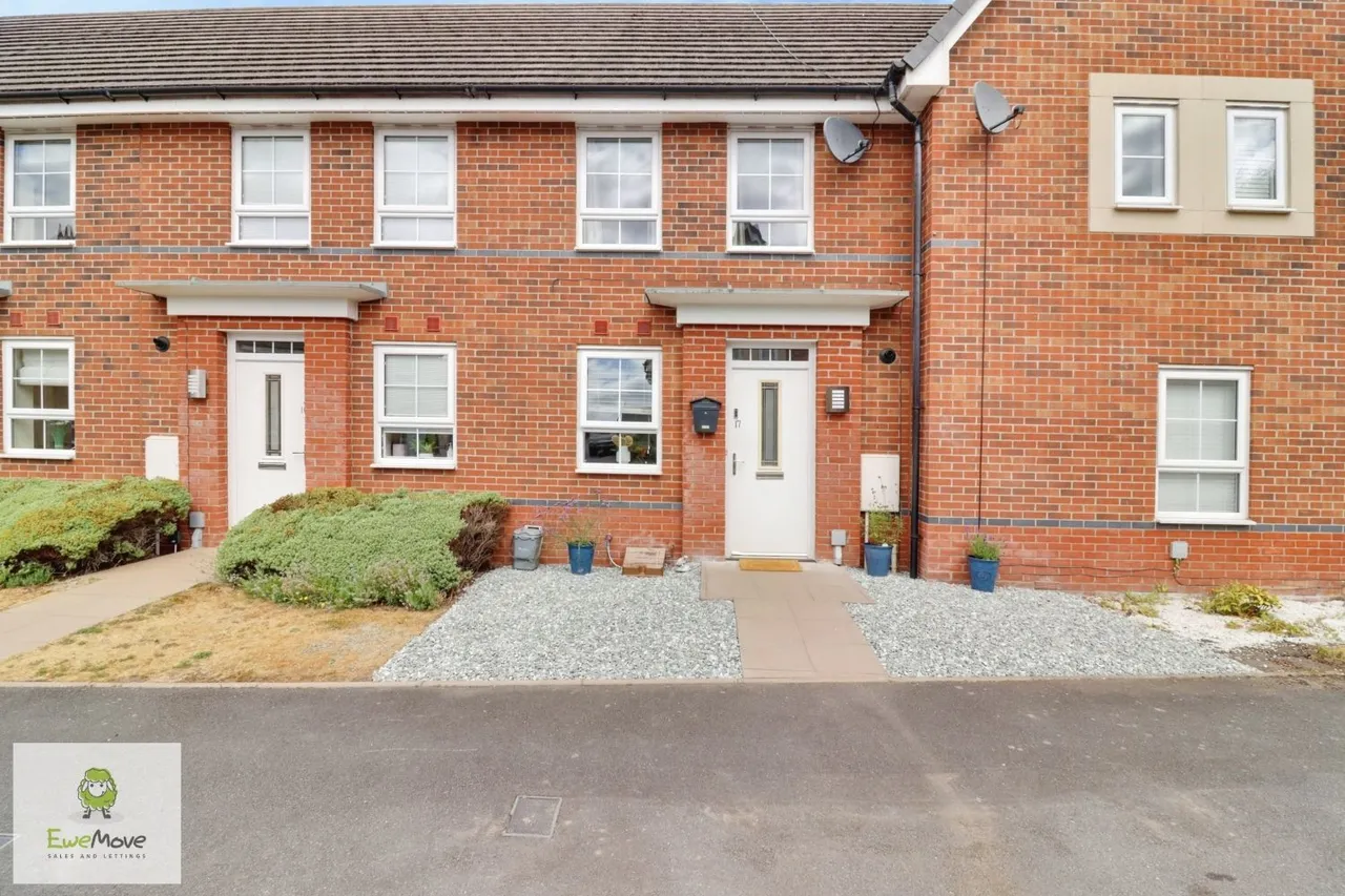 2 bed house for sale, Station Court, Cannock, WS11