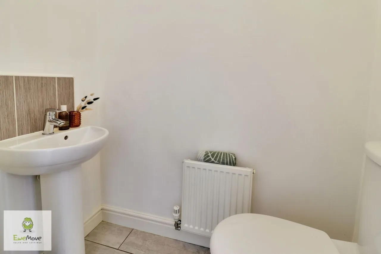 Station Court, Cannock, WS11, photo 6