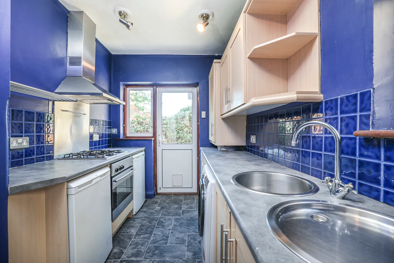 West End Road, Ruislip Fees Apply, HA4, photo 11