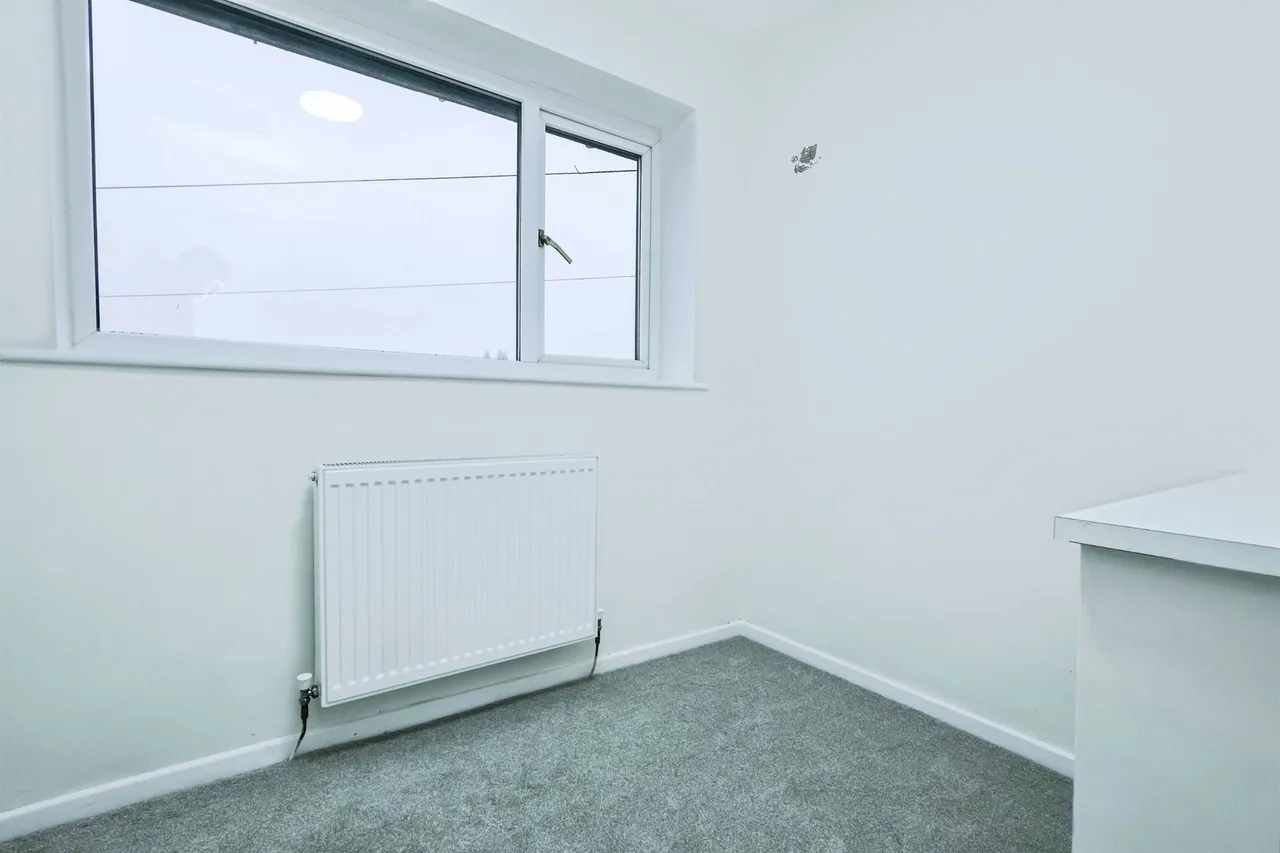 Mincing Lane, Rowley Regis, B65, photo 10
