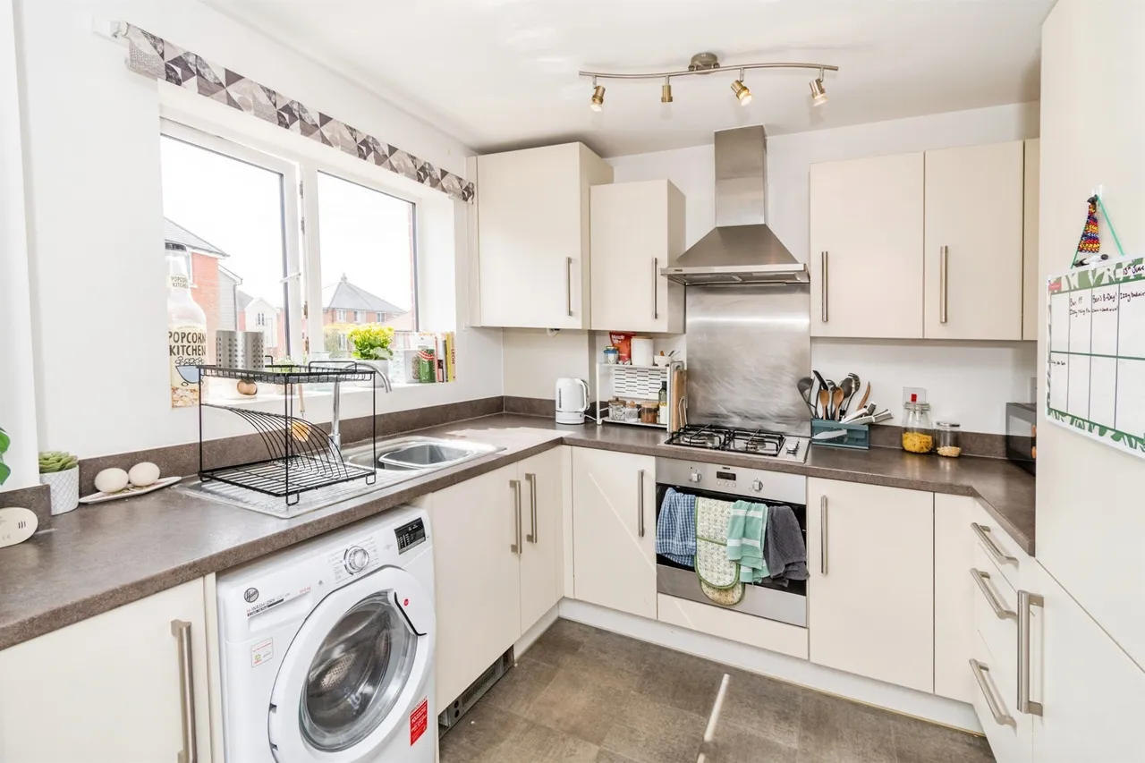 Cutforth Way, Abbottswood, SO51, photo 17