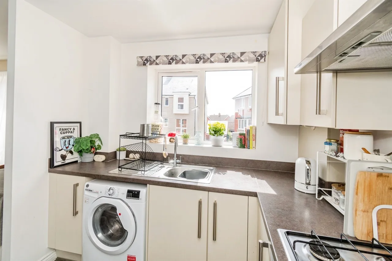 Cutforth Way, Abbottswood, SO51, photo 13