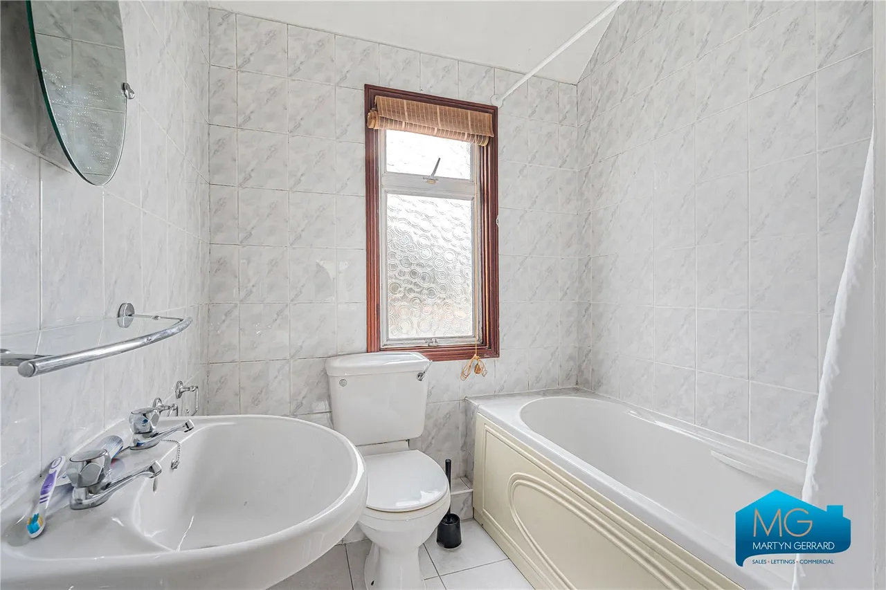 Woodhouse Road, North Finchley, N12, photo 6