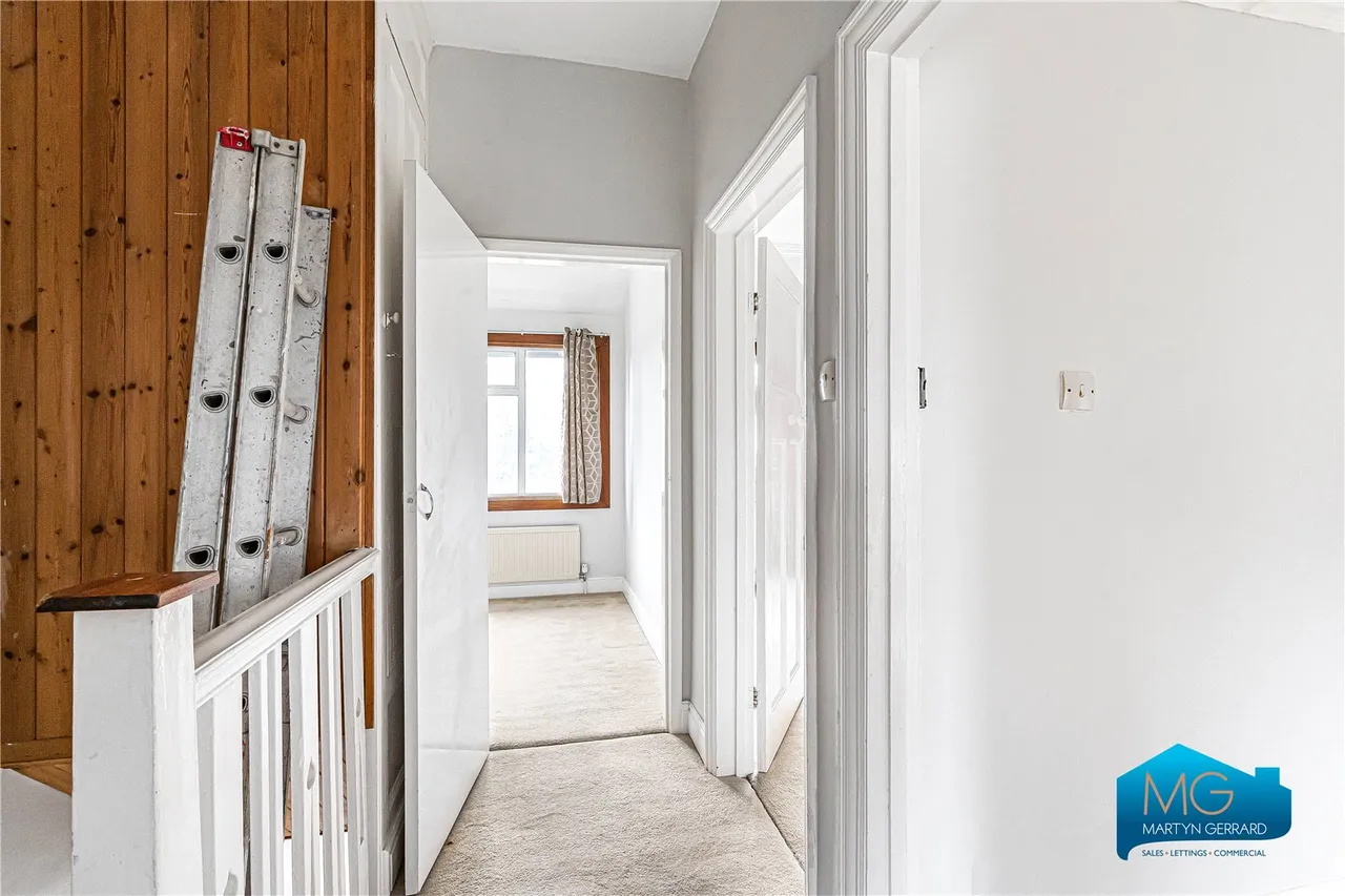 Woodhouse Road, North Finchley, N12, photo 17
