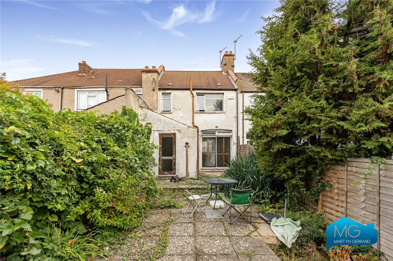 Woodhouse Road, North Finchley, N12, photo 13