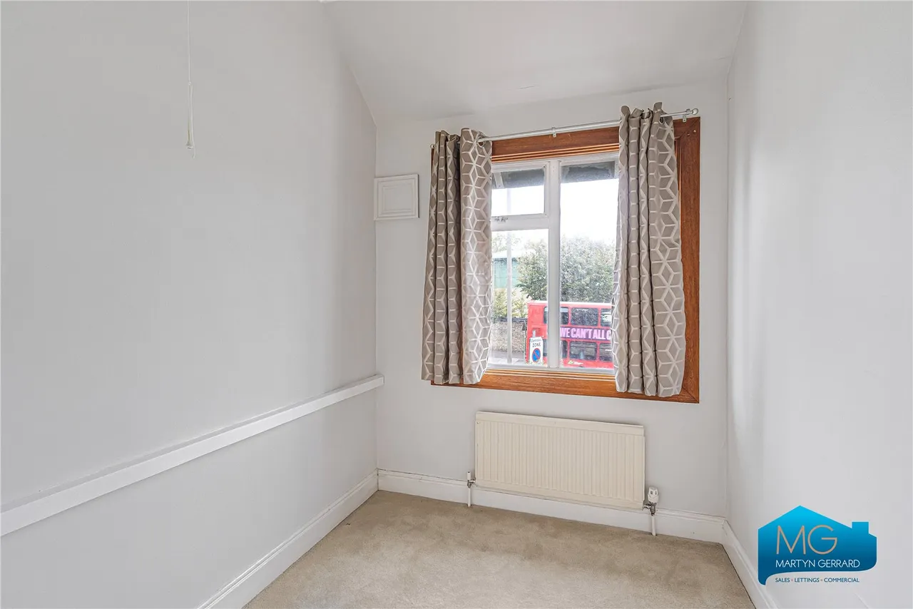Woodhouse Road, North Finchley, N12, photo 15