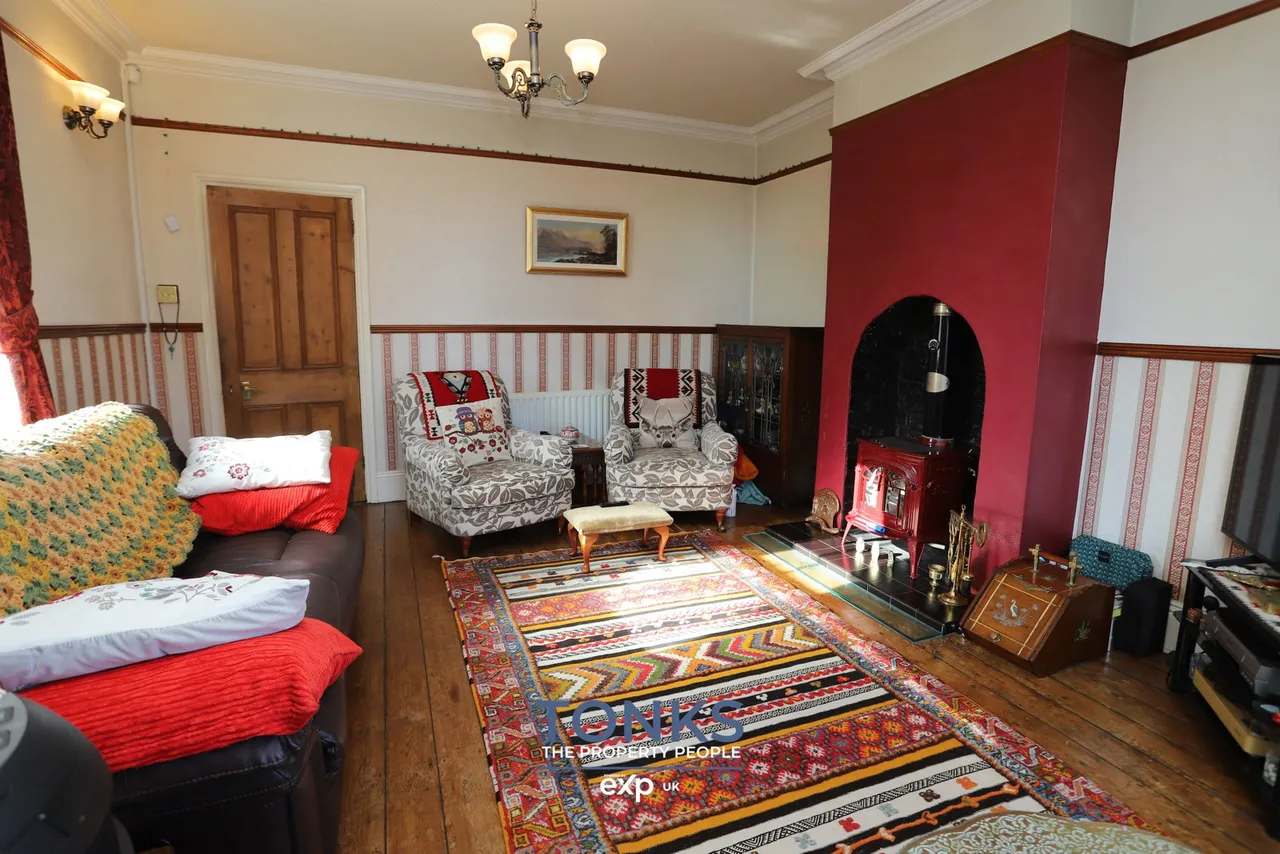 Church Hill, Brierley Hill, DY5, photo 3