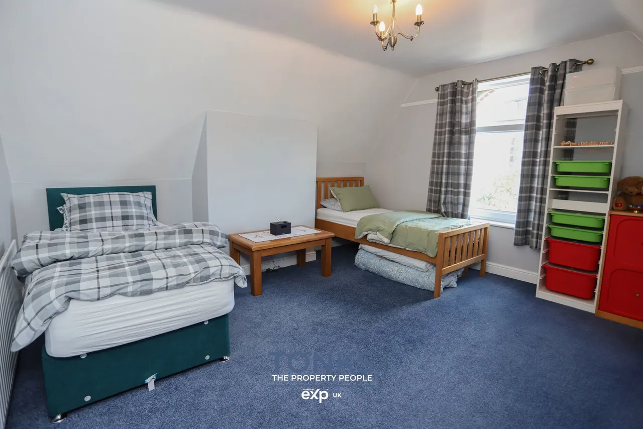 Church Hill, Brierley Hill, DY5, photo 15