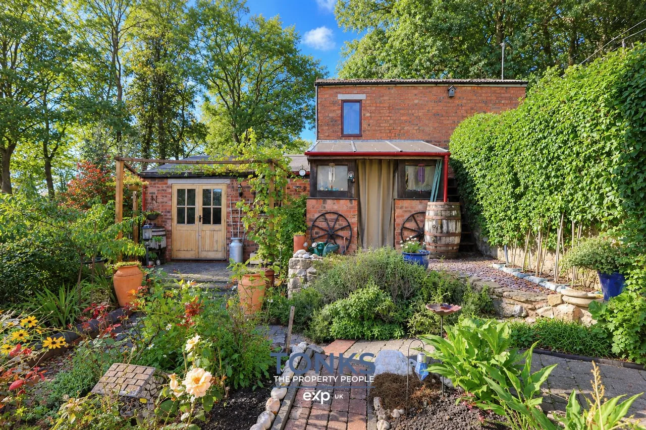 Church Hill, Brierley Hill, DY5, photo 23