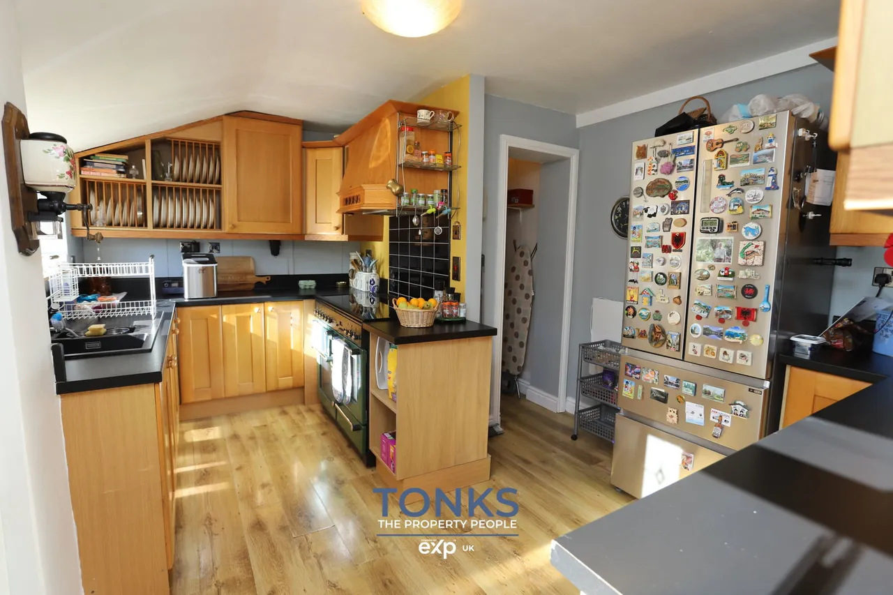 Church Hill, Brierley Hill, DY5, photo 4