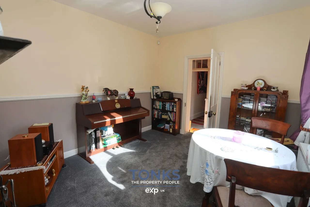 Church Hill, Brierley Hill, DY5, photo 8