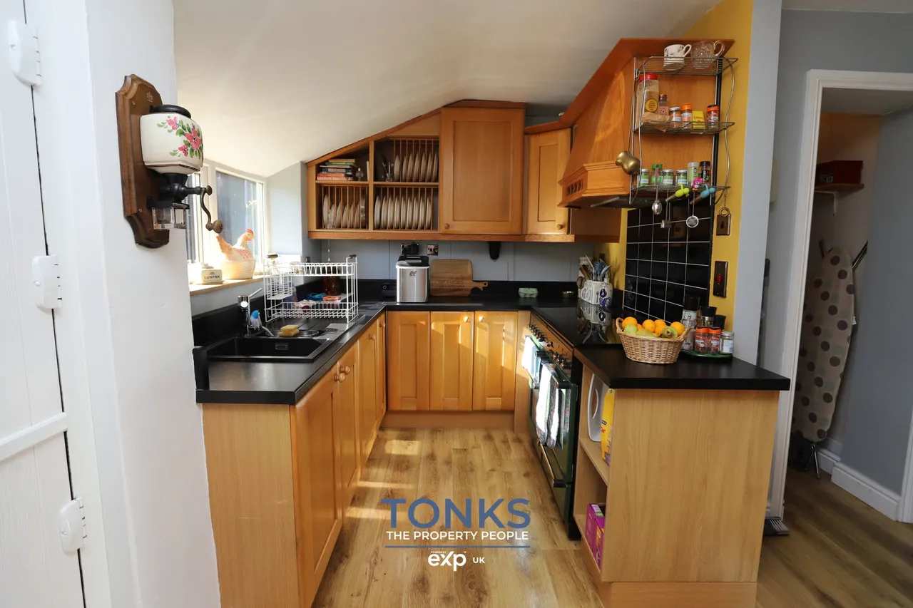 Church Hill, Brierley Hill, DY5, photo 6