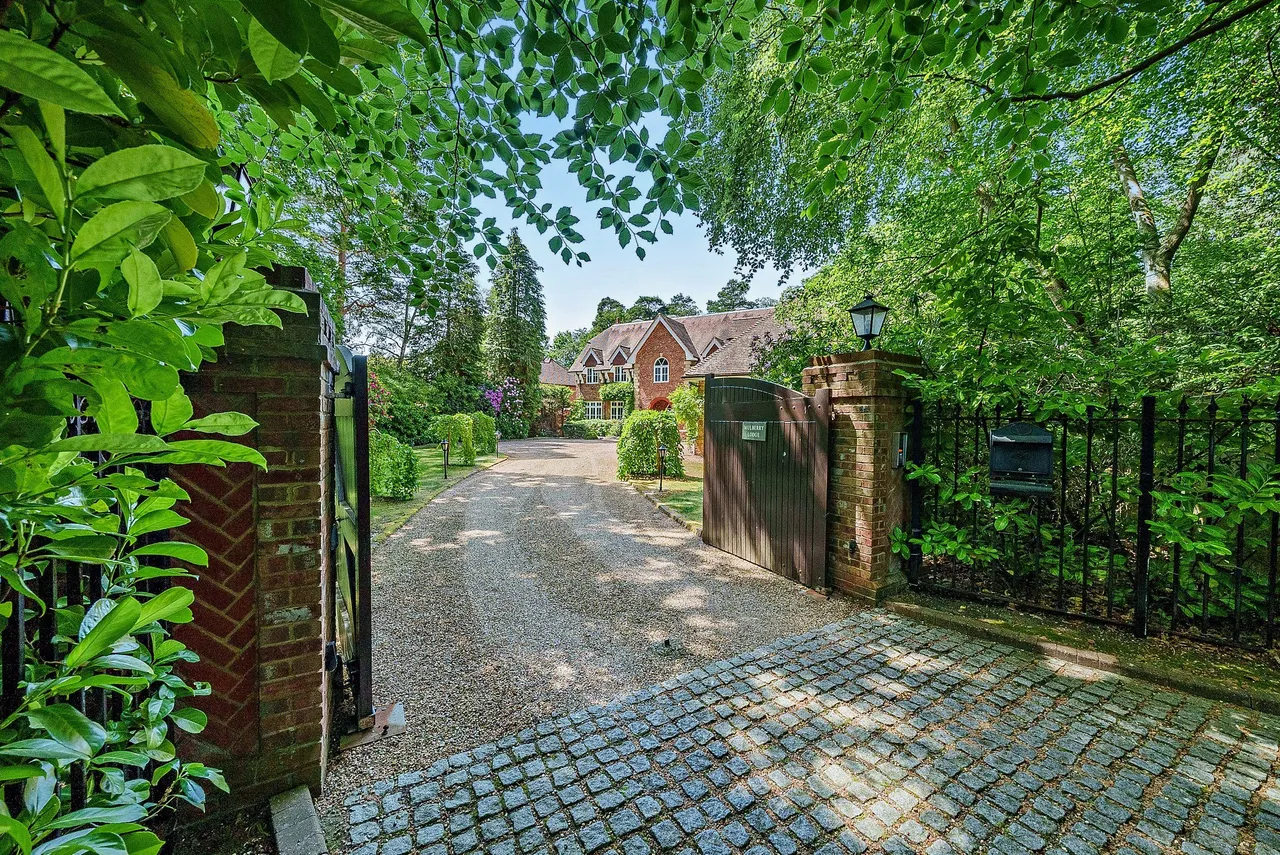 Larch Avenue, Ascot, SL5, photo 12