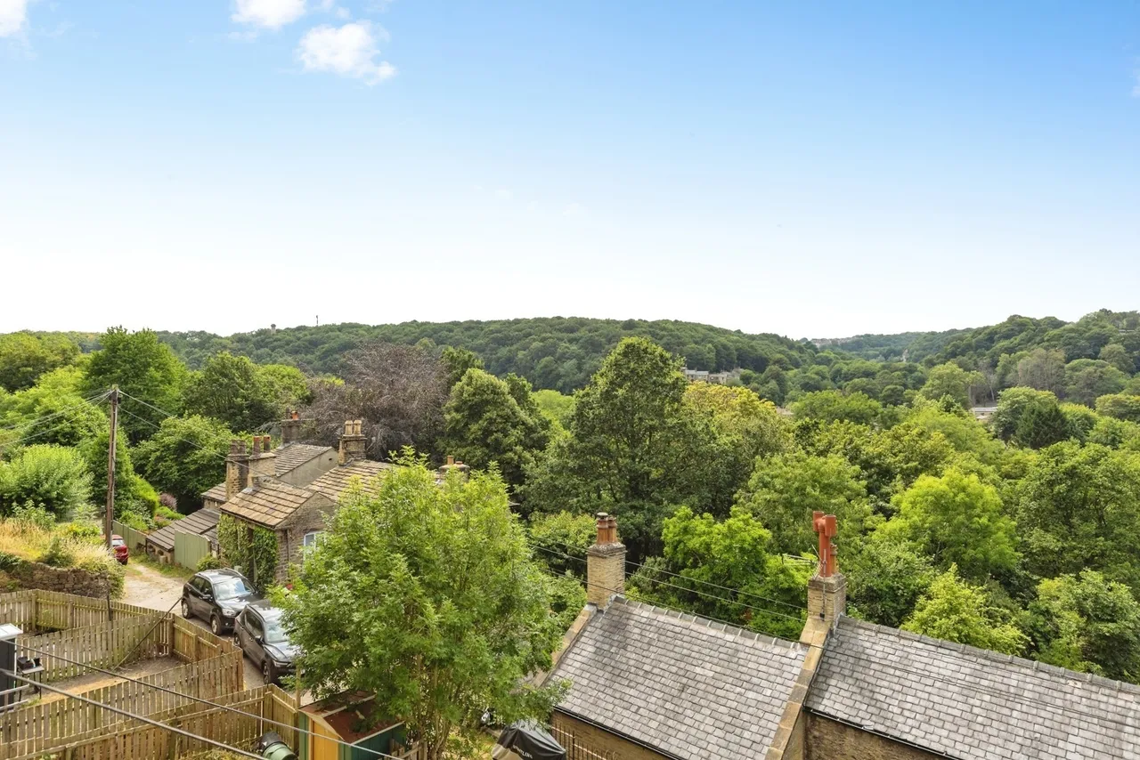 Dodds Royd, Huddersfield, West Yorkshire, HD4, photo 5