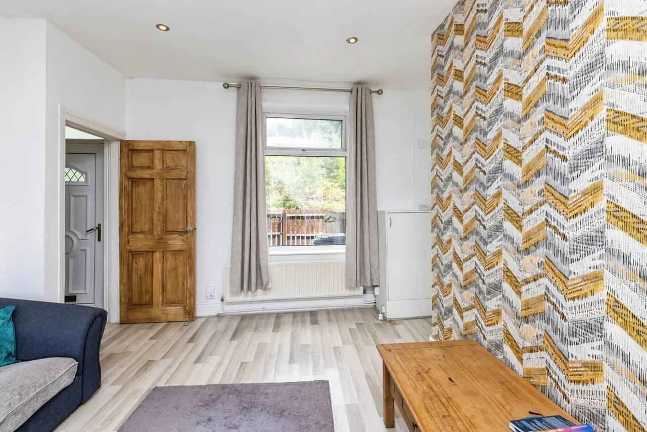 Dodds Royd, Huddersfield, West Yorkshire, HD4, photo 14