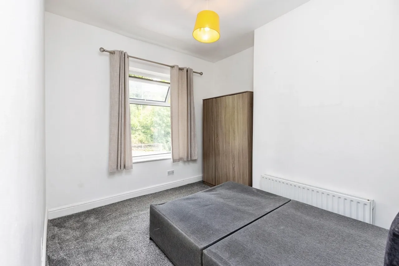 Dodds Royd, Huddersfield, West Yorkshire, HD4, photo 3