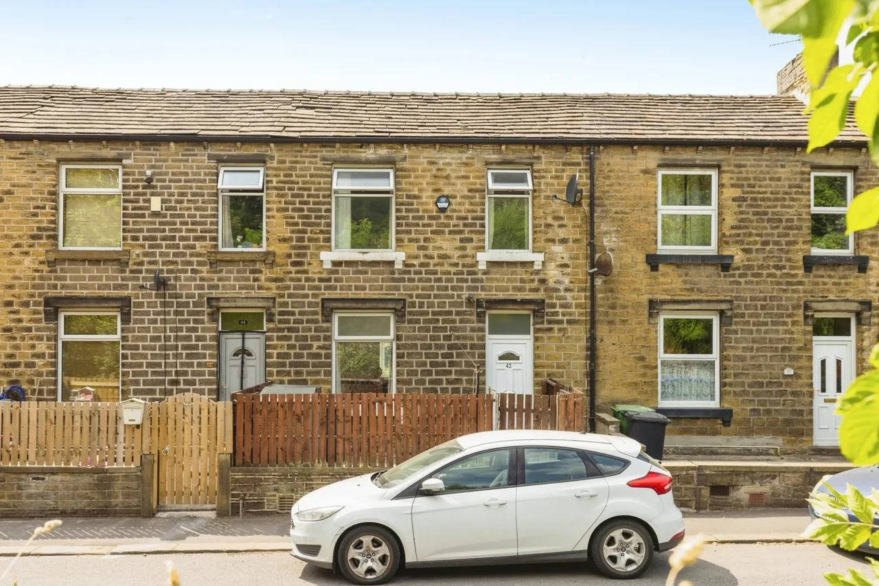 2 bed house for sale — Dodds Royd, Huddersfield, West Yorkshire, HD4