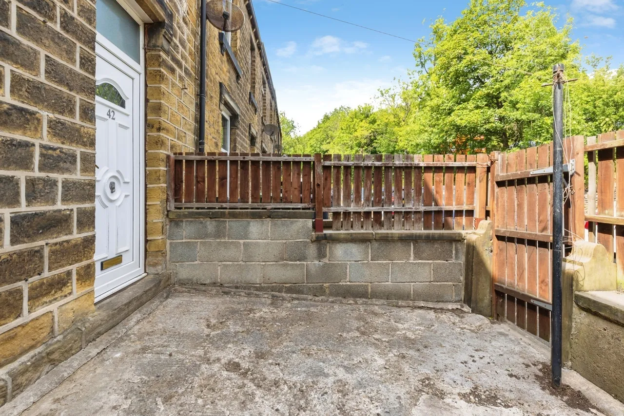 Dodds Royd, Huddersfield, West Yorkshire, HD4, photo 6