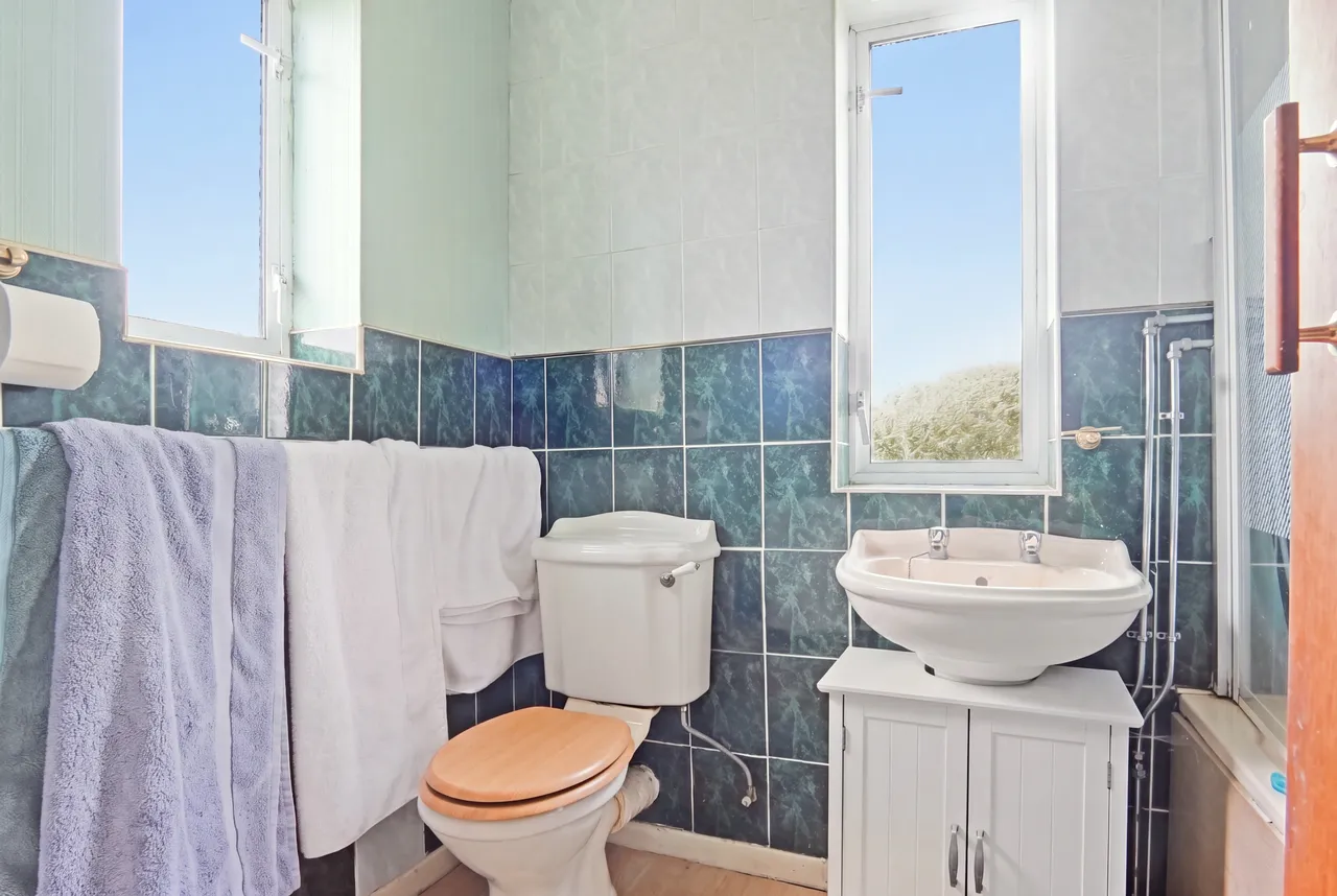 Little Avenue, York, YO30, photo 14