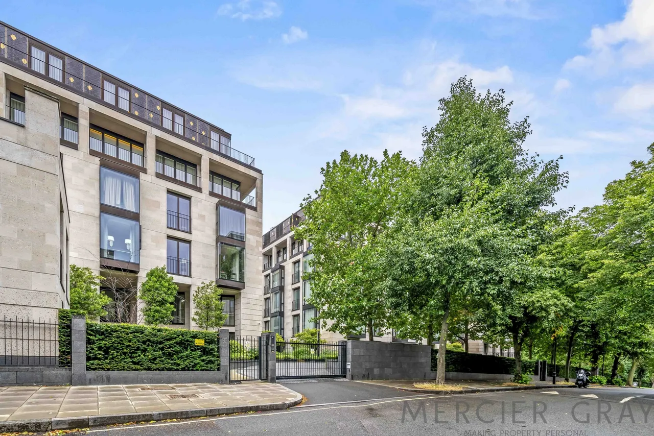 3 bed flat to rent, St Edmunds Terrace, Primrose Hill, NW8