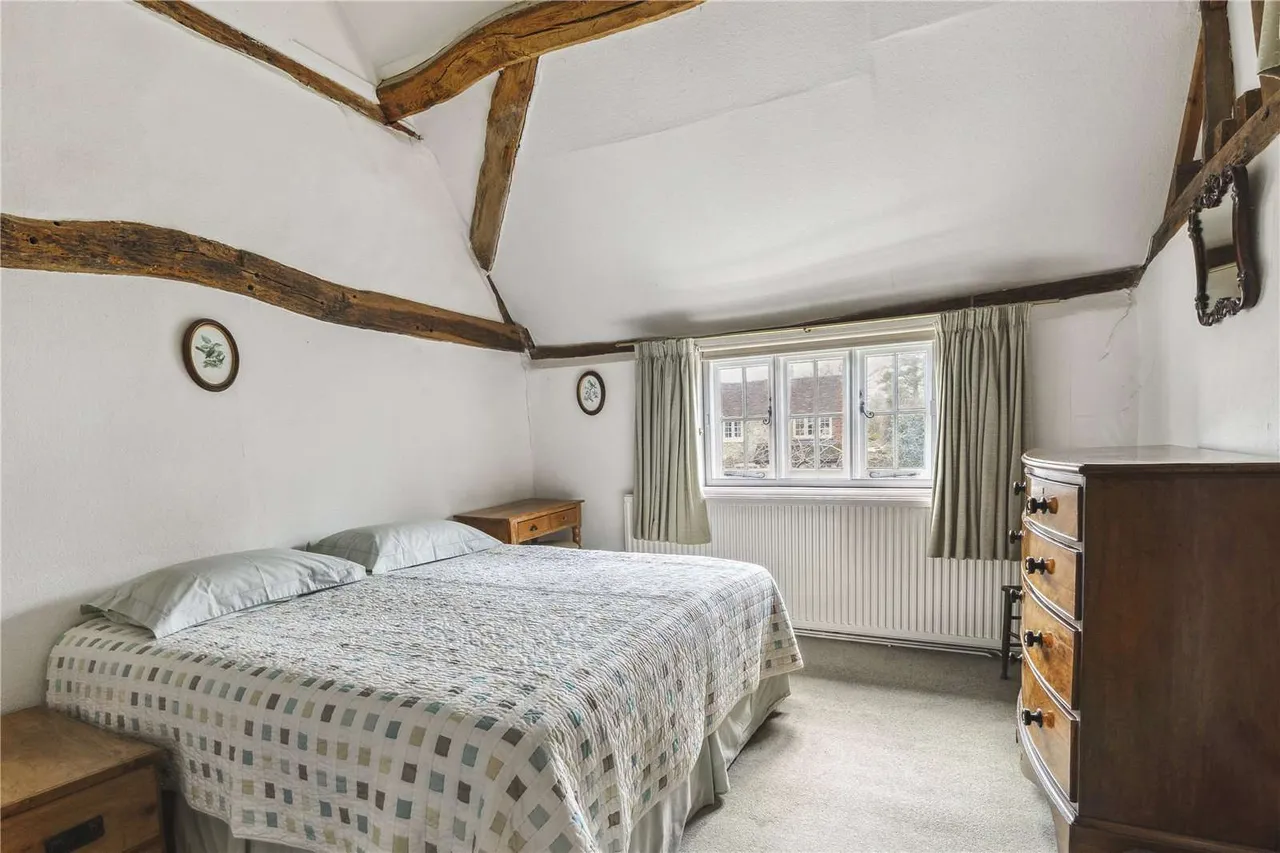 Bucks Hill, Kings Langley, Hertfordshire, WD4 9AS, photo 11