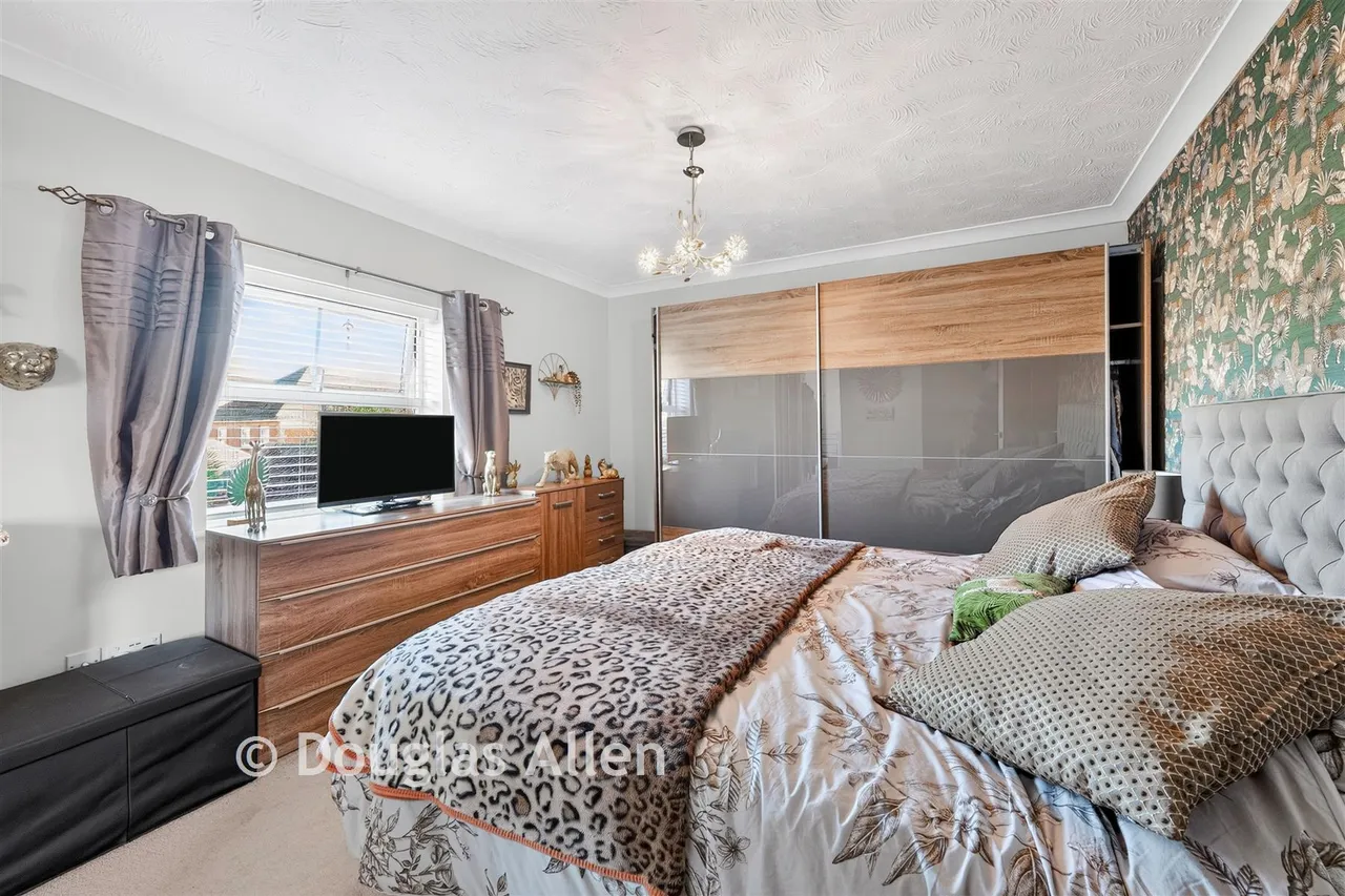 Chelsea Gardens, Harlow, CM17, photo 8
