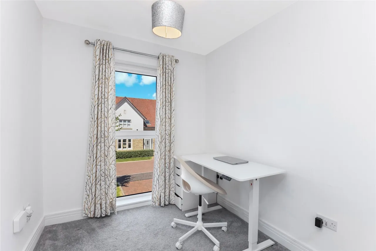 Calder East Drive, Bishopbriggs, Glasgow, East Dunbartonshire, G64, photo 19