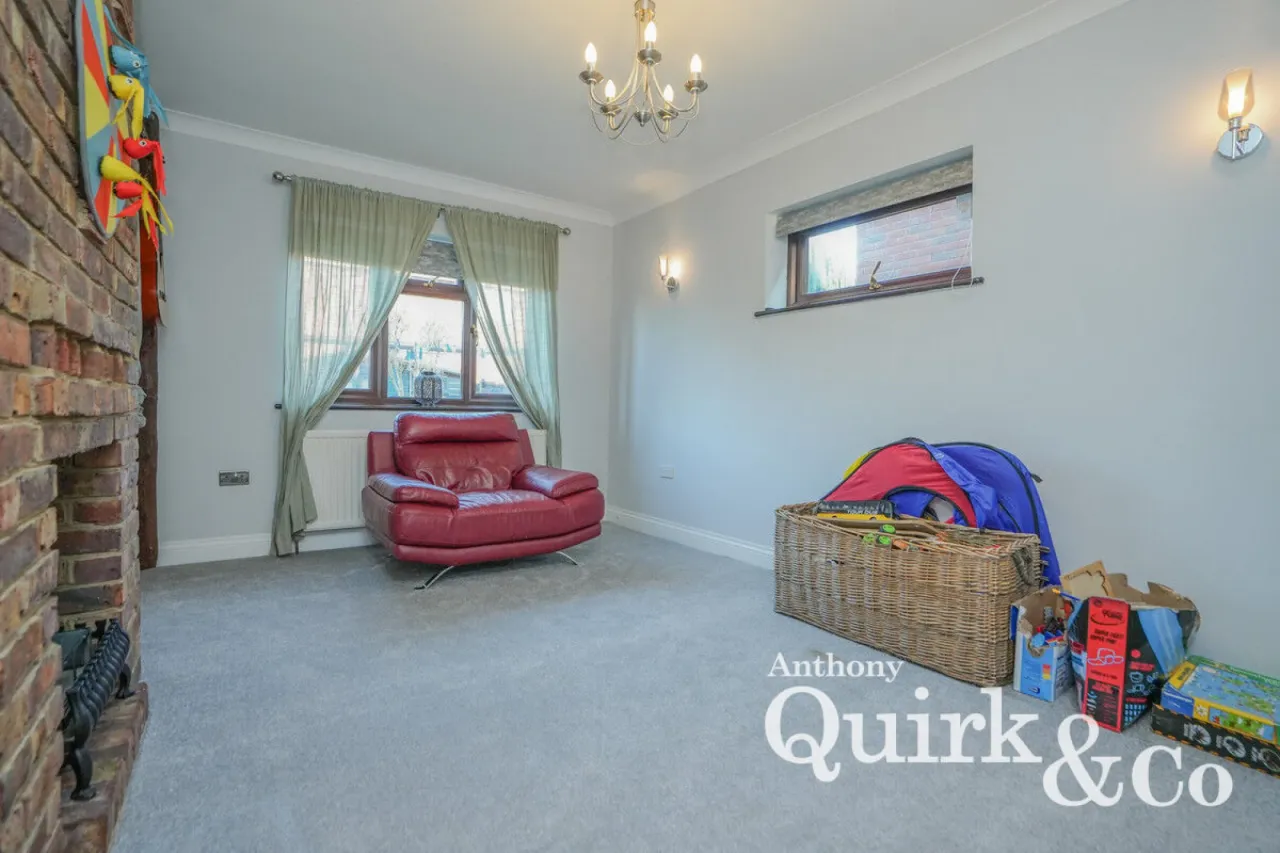 Nevada Road, Canvey Island, SS8, photo 8
