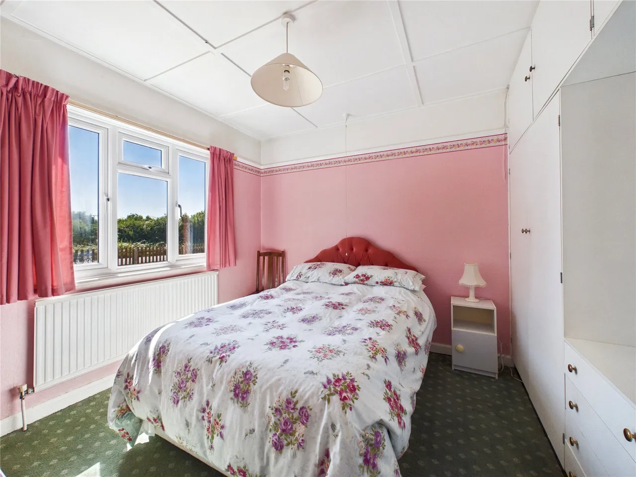 The Crescent, Little Leighs, CM3, photo 8