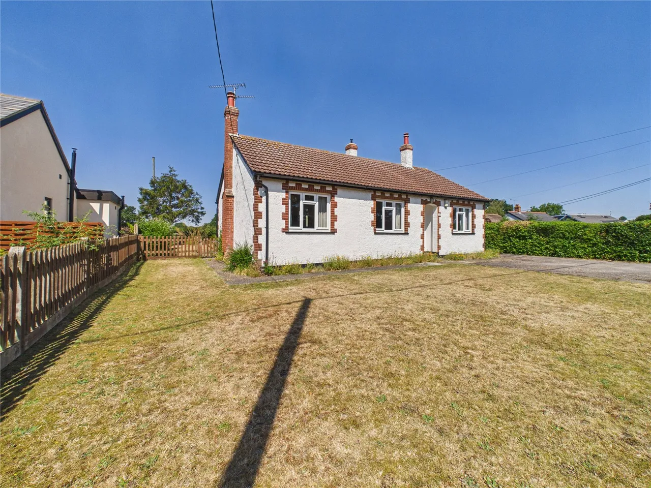 The Crescent, Little Leighs, CM3, photo 16