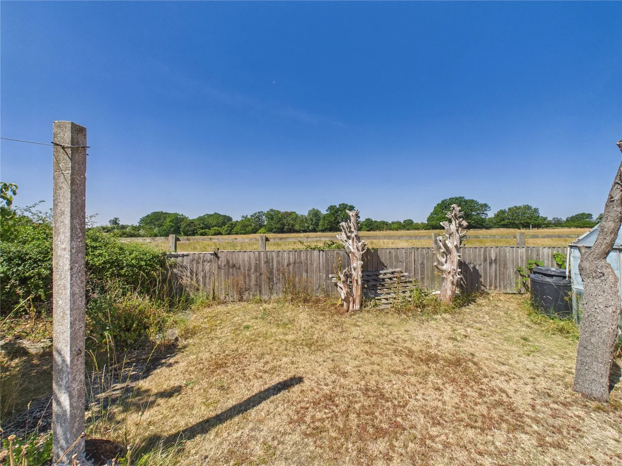 The Crescent, Little Leighs, CM3, photo 15