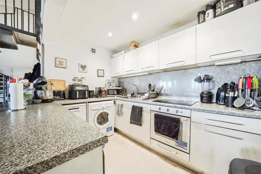 Silverdale, London, SE26, photo 2