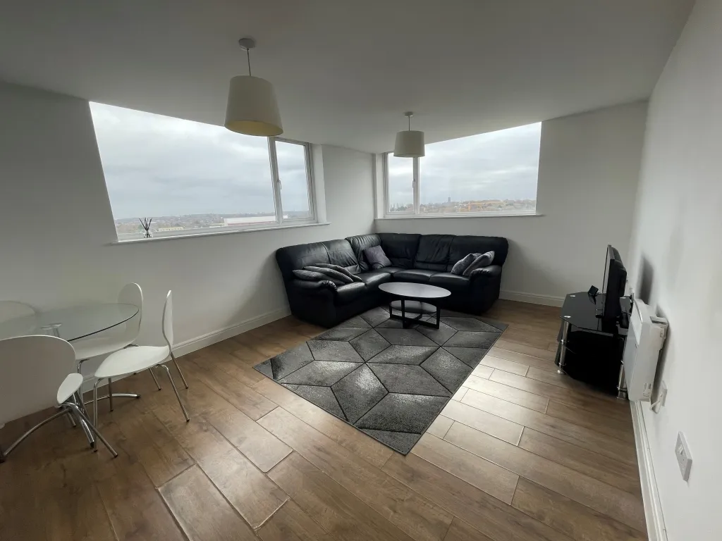 Mere Bank, Liverpool, L17, photo 6