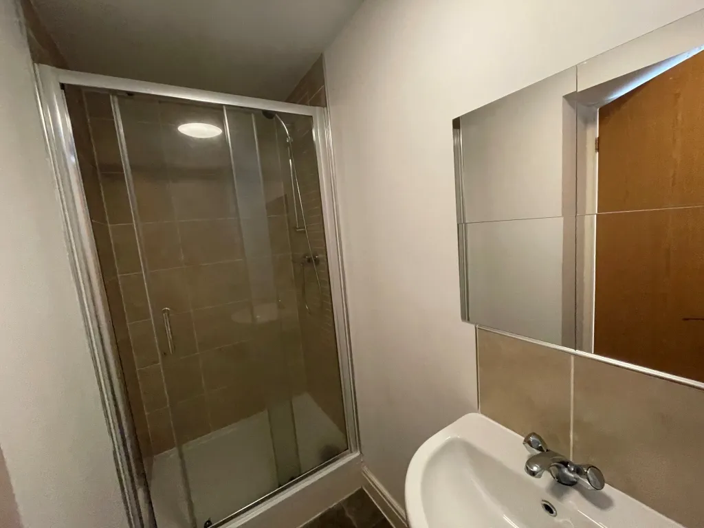 Mere Bank, Liverpool, L17, photo 7