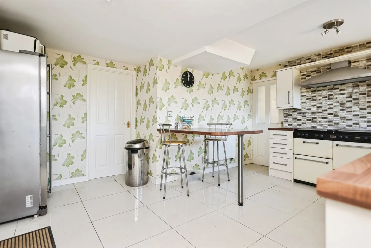 Kings Road, Kings Heath, B14, photo 8