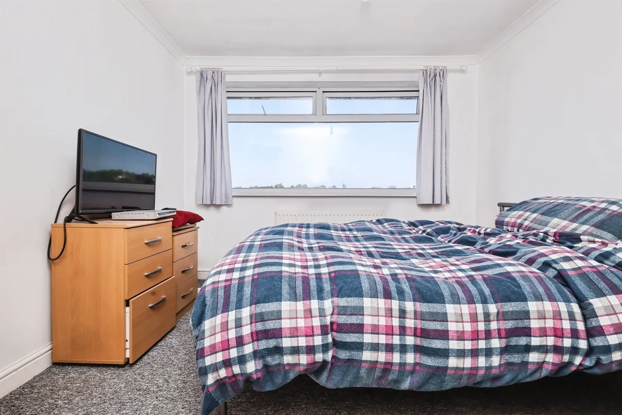 Kings Road, Kings Heath, B14, photo 14