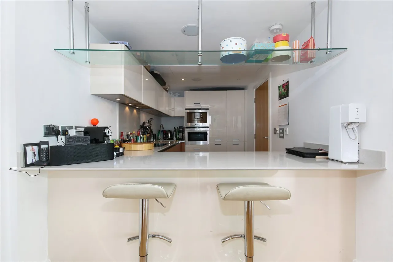 Juniper Drive, London, SW18, photo 4
