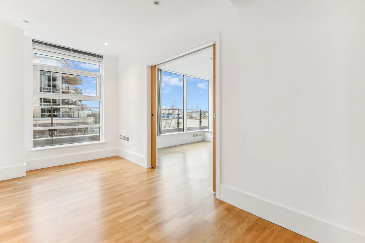Juniper Drive, London, SW18, photo 13