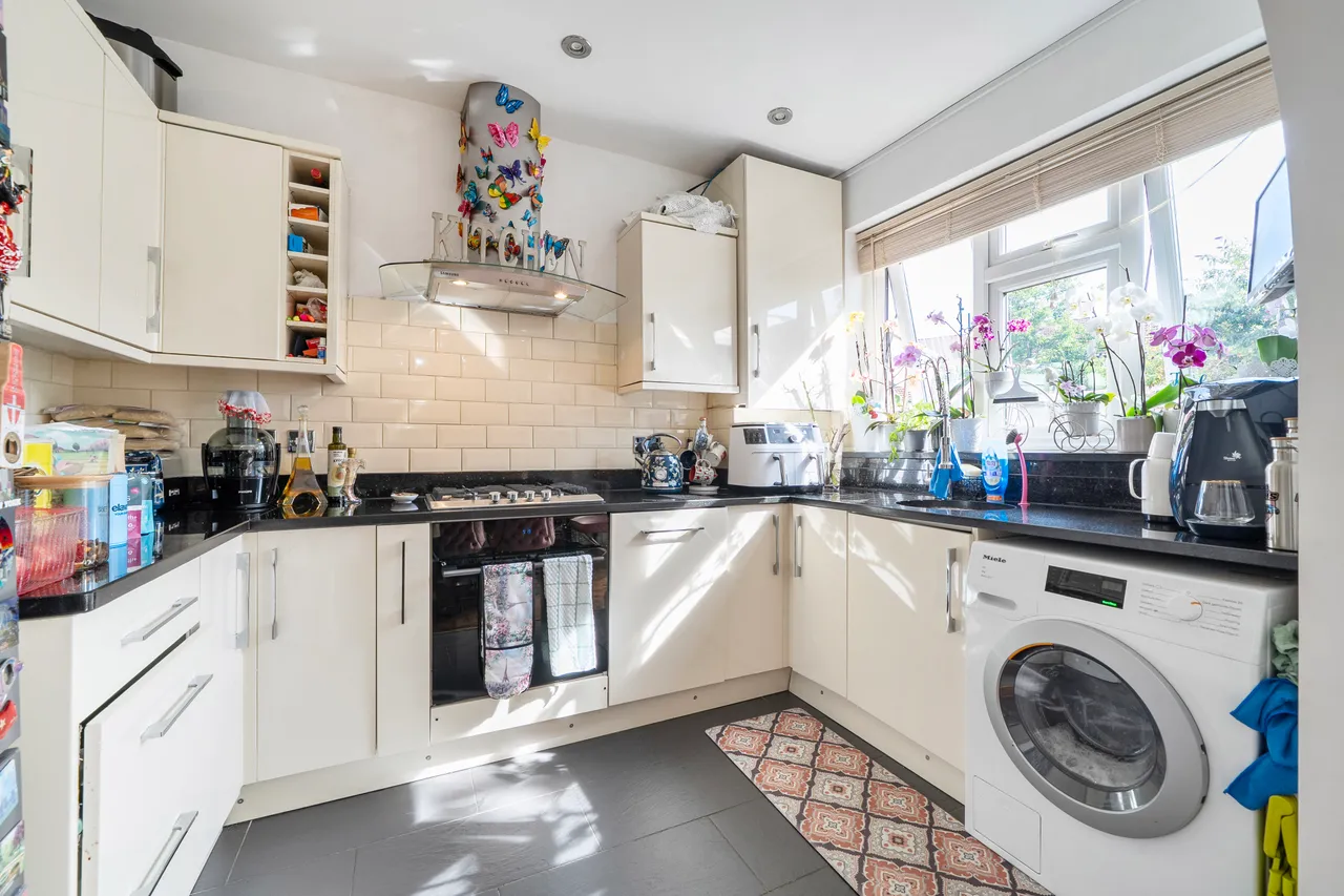 72 Lodge Road, Croydon, photo 3