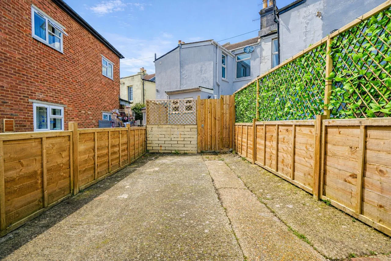 Mount Pleasant Road, Hastings, photo 5
