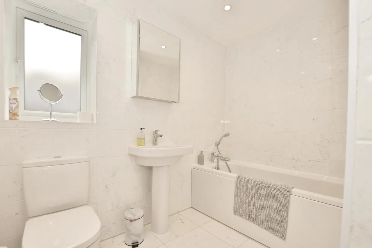 Hay Meadow, Lenham, ME17, photo 17